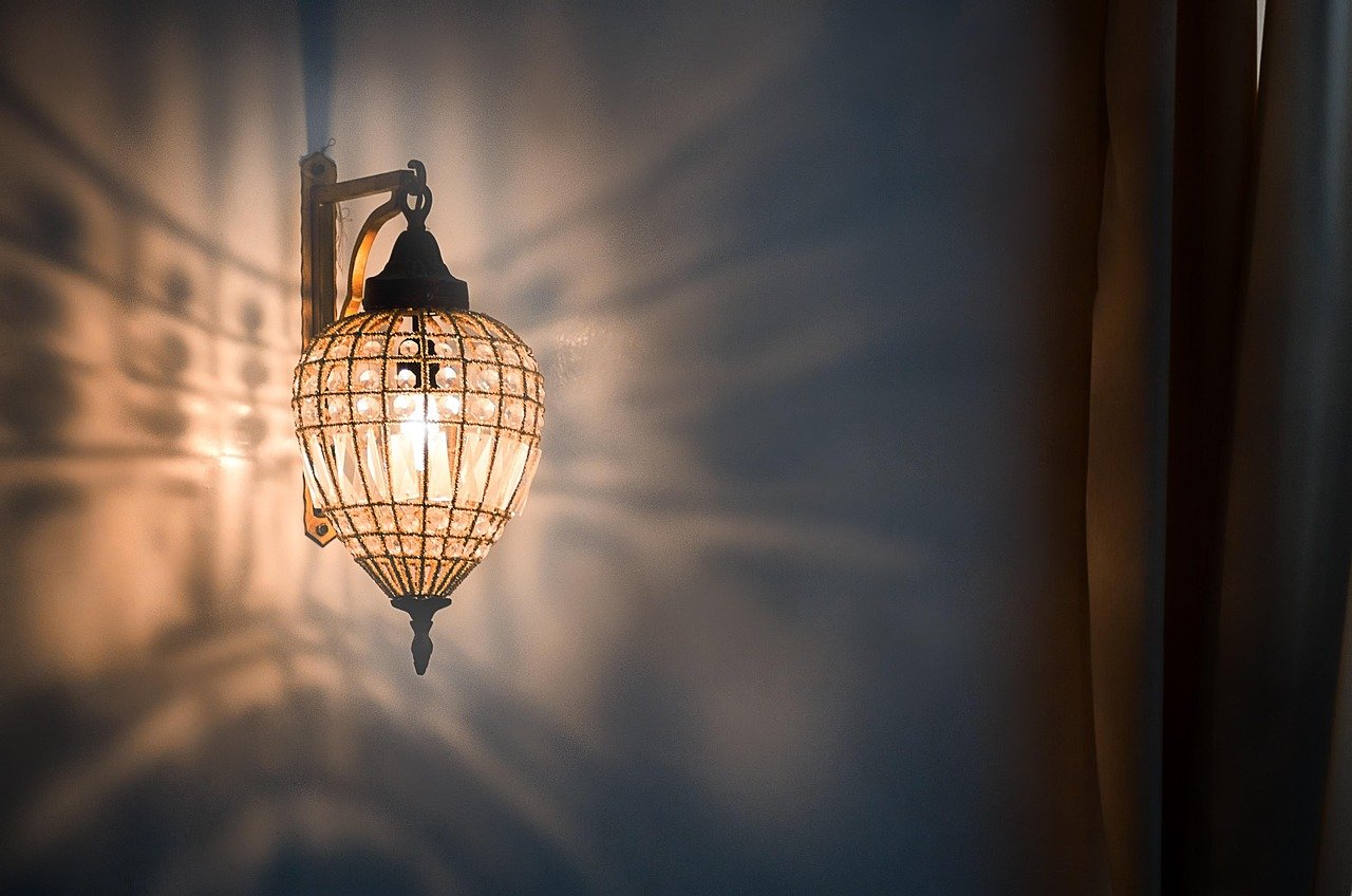 no one, background, darkness, lights, light, candlestick, depth, minimalism, reflection, lit, energy, lighting, bright, electricity