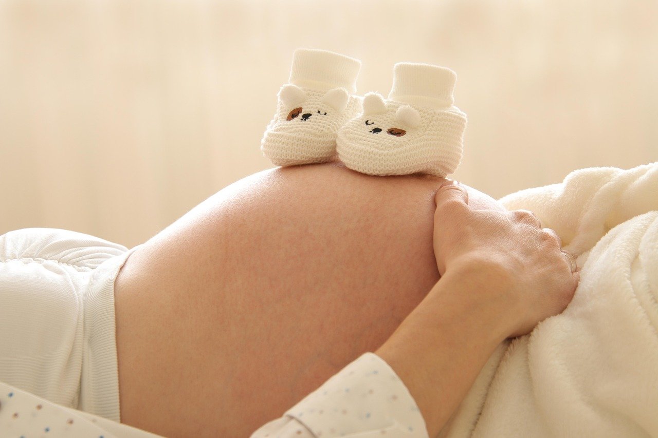 pregnant, maternity, mother, happy mothers day, motherhood, expecting, pregnant woman, woman, pregnancy, belly, baby bump, baby, baby shoes, mom, family, love, parenting, baby socks, parenthood, mum