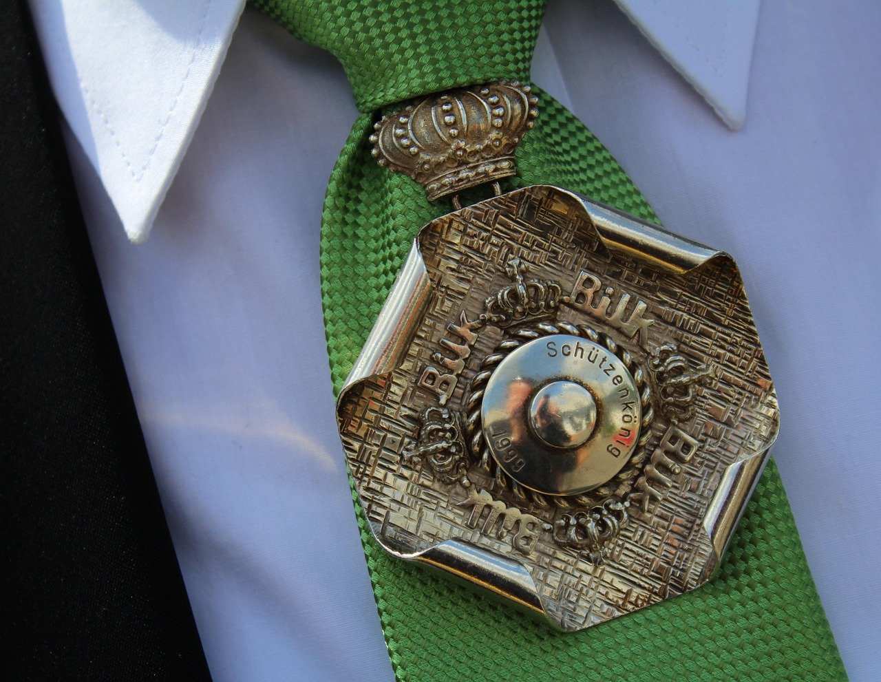 shooter king, silver, king, order, shooting club, badge