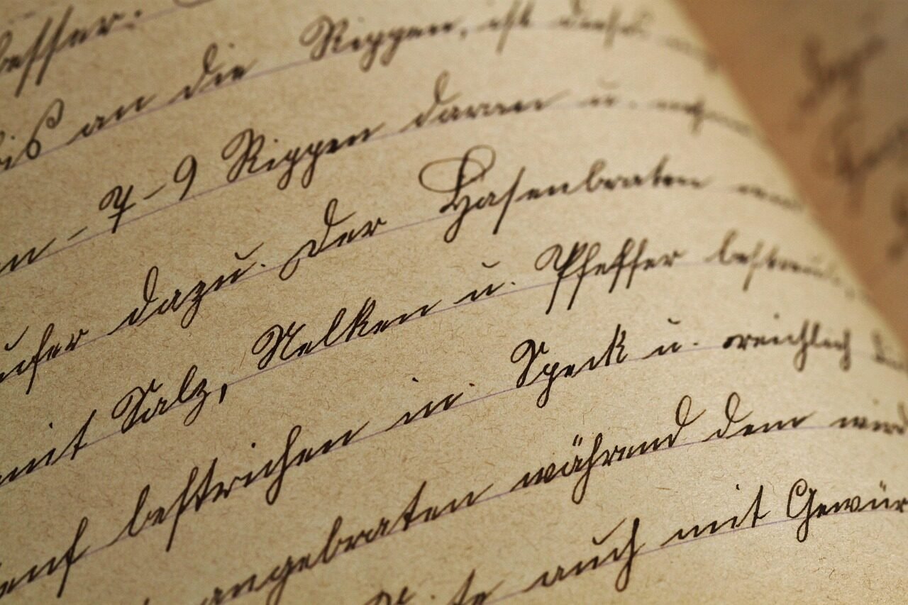 sütterlin, handwriting, beautiful wallpaper, wallpaper 4k, mac wallpaper, typography, cool backgrounds, font, letter, laptop wallpaper, paper, 4k wallpaper 1920x1080, 4k wallpaper, book page, wallpaper hd, book, text, message, full hd wallpaper, hd wallpaper, nostalgia, free background, windows wallpaper, vintage, free wallpaper, antique, desktop backgrounds, old, background